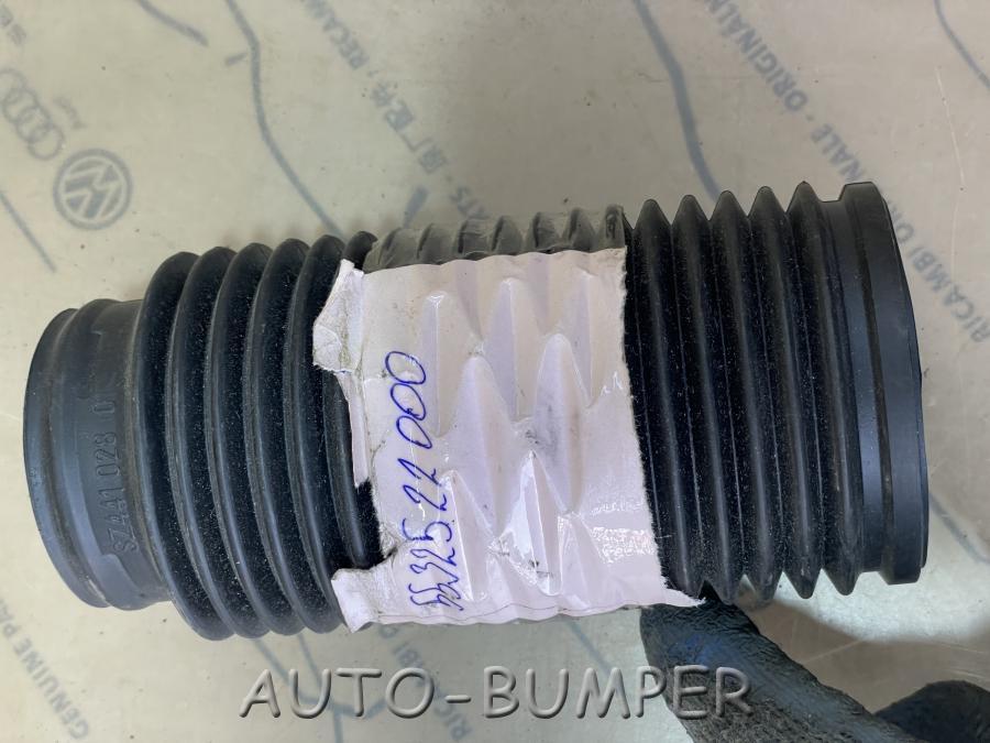 Hyundai Accent пыльник заднего амортизатора SZ4410280, 5532522000